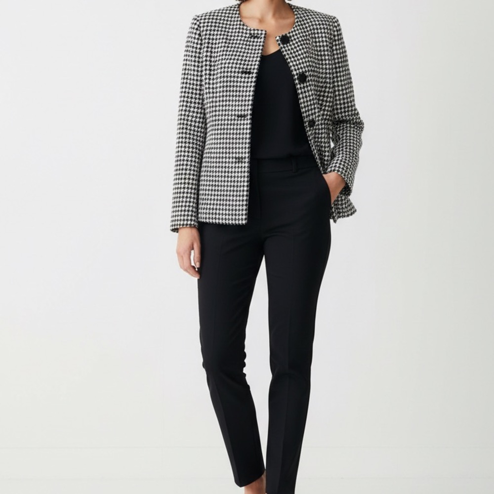 Kasper Black and White Houndstooth Cape Jacket
